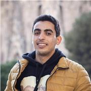 Estudiante de economía en la universidad De Santiago de Compostela, original de Túnez. Tengo un muy bien nivel de francés, certificado DELF B2 del alianza francesa.Puedo enseñar y acompañar cualquier persona que se inicia en el aprendizaje del idioma basa